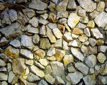 Кладка из колотого камня